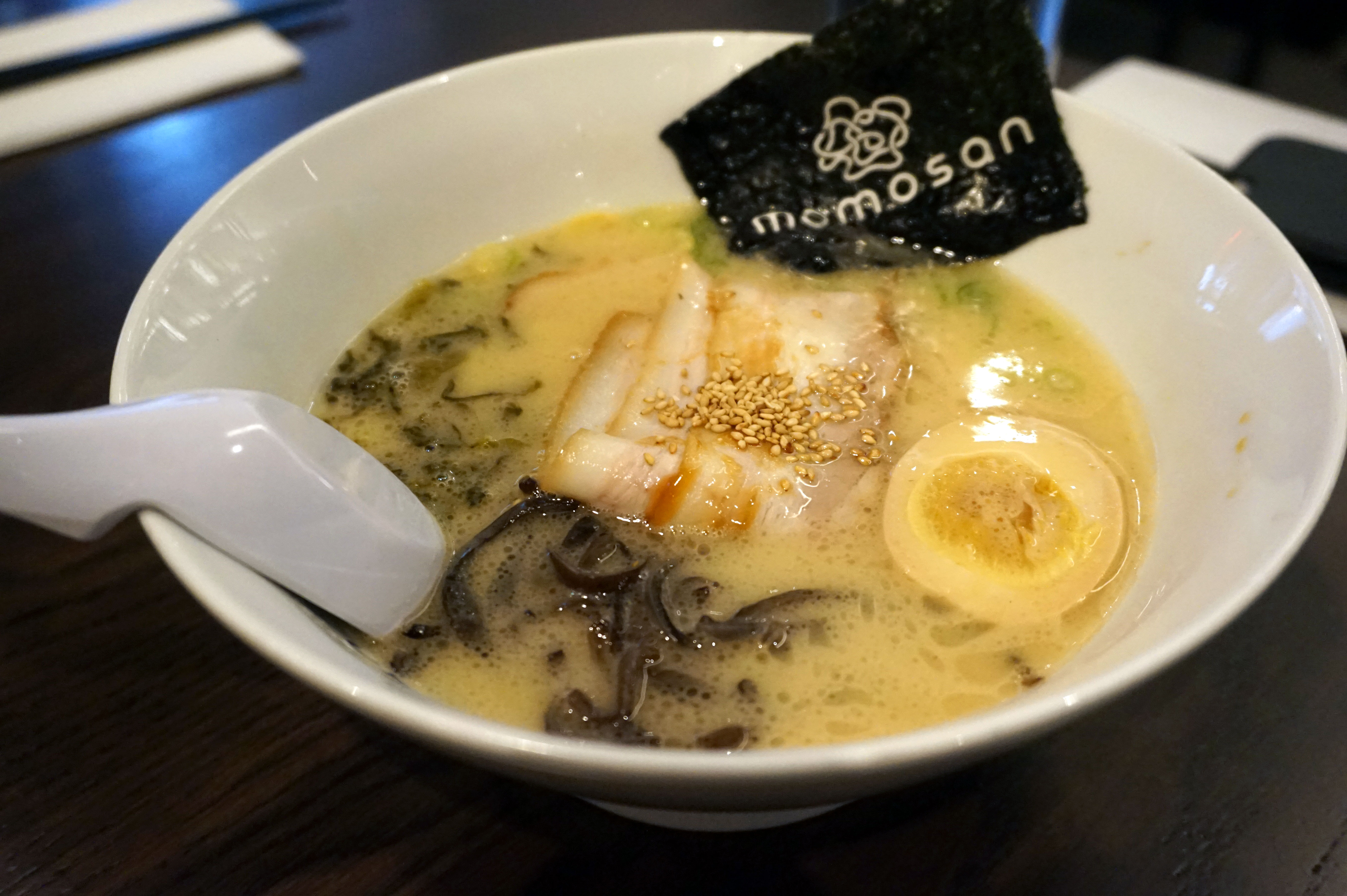 Tonkotsu at Momosan